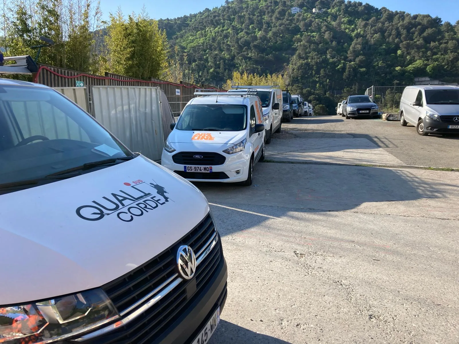 cordiste en intervention sur corde dans les Alpes-Maritimes (06)